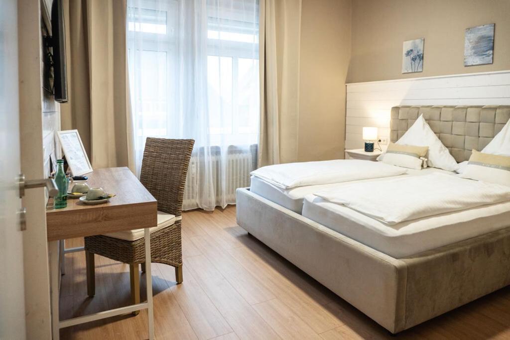 Hotel Zum Landsberger Hof Arnsberg Pokoj fotografie